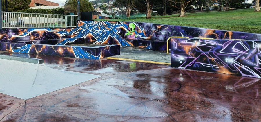 Rosny Skate Park back wall